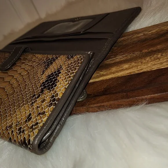 Brighton Python Wallet - Picture 8 of 9